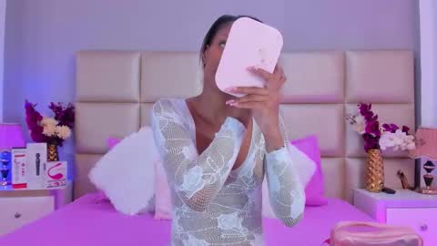   online show from November 2025 04:23:02 AM