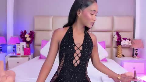   online show from November 2025 02:48:02 AM