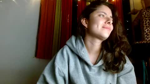 Sofia online show from January 2025 03:25:02 AM