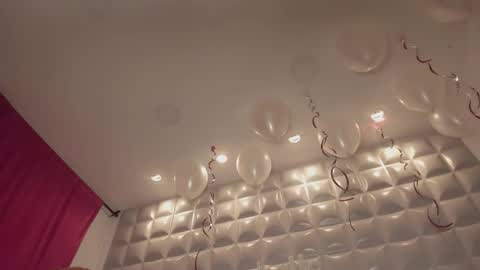 SOL  ANGEL online show from February 2026 03:41:02 PM