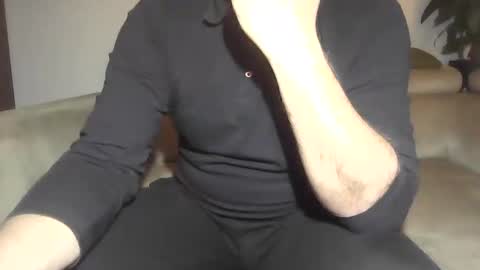 Snapshot of sole73 chatting on November 2025 06:15:01 PM Sole Obedient online show from November 2025 06:15:01 PM