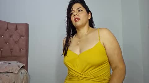 Solesit0 online show from November 2025 05:21:02 AM