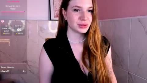 Snapshot of sollarkristy chatting on June 2026 12:22:01 PM sollarkristy online show from June 2026 12:22:01 PM