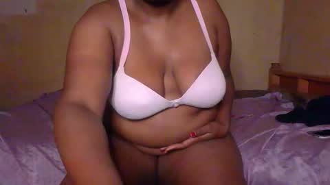 Snapshot of sollybunny chatting on February 2026 03:13:02 AM Solly bunny online show from February 2026 03:13:02 AM