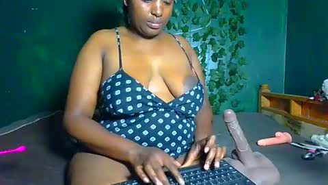 Snapshot of sollybunny chatting on June 2026 02:20:02 AM Solly bunny online show from June 2026 02:20:02 AM