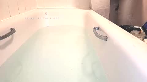 Snapshot of solo0o0o21 chatting on October 2025 08:04:02 AM solo0o0o21 online show from October 2025 08:04:02 AM