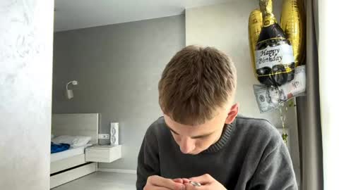 Snapshot of solofury chatting on May 2026 10:11:02 AM Jett online show from May 2026 10:11:02 AM