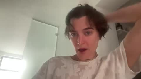 Tayla online show from April 2026 09:26:02 AM