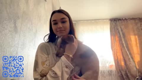 Hello My name is Jane  im new model here and little but shy but curious. online show from October 2025 07:10:02 AM