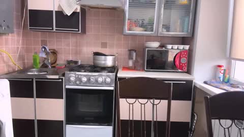 Hello My name is Jane  im new model here and little but shy but curious. online show from December 2025 05:35:02 AM