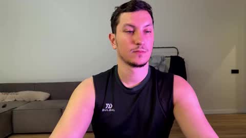 Alex Alex online show from December 2025 07:53:02 PM