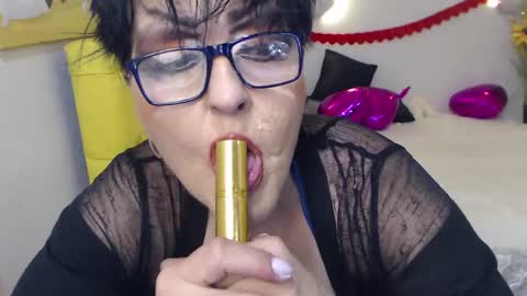 Snapshot of sondrariddle chatting on February 2025 10:42:02 PM sondrariddle online show from February 2025 10:42:02 PM