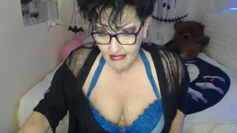 Snapshot of sondrariddle chatting on November 2025 08:42:02 PM sondrariddle online show from November 2025 08:42:02 PM