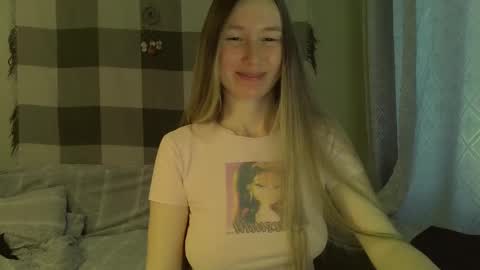 Snapshot of song_to_the_siren chatting on December 2024 10:06:02 AM Mary online show from December 2024 10:06:02 AM