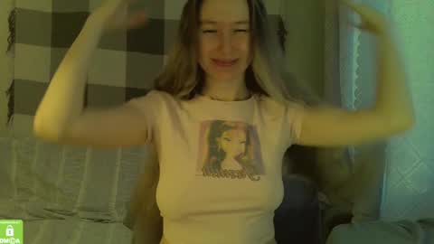 Snapshot of song_to_the_siren chatting on January 2025 10:56:01 AM Mary online show from January 2025 10:56:01 AM