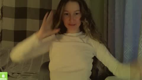 Snapshot of song_to_the_siren chatting on January 2025 12:31:01 PM Mary online show from January 2025 12:31:01 PM