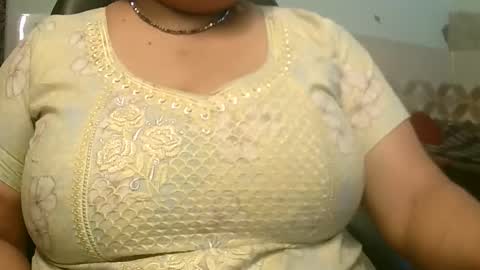 Snapshot of soni88888 chatting on March 2025 03:38:02 PM soni88888 online show from March 2025 03:38:02 PM