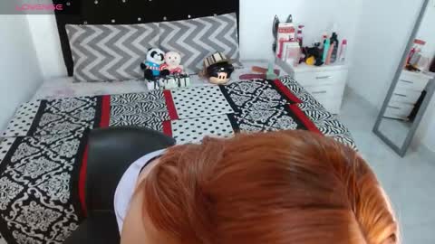 Snapshot of soniafuckboobs chatting on November 2025 12:27:01 PM soniafuckboobs online show from November 2025 12:27:01 PM