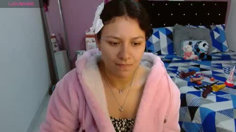 sonialatin69 online show from March 2025 02:23:02 PM