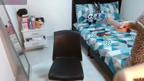 sonialatin69 online show from September 2025 12:27:02 PM