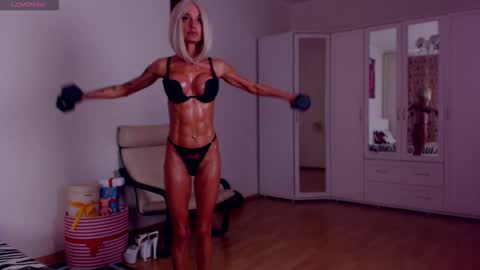 Sonja Ray online show from September 2025 09:11:01 AM