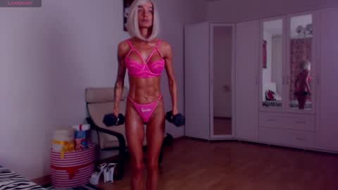 Sonja Ray online show from September 2025 08:40:01 AM