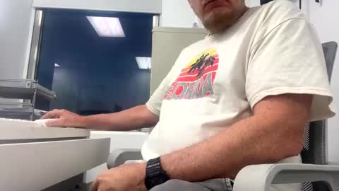 Max Banana online show from March 2025 11:28:01 AM