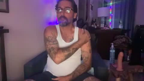 Snapshot of sontoddy chatting on August 2026 04:06:02 AM Ryan online show from August 2026 04:06:02 AM