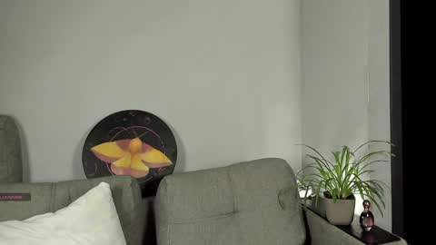 Snapshot of sonya_peony chatting on January 2025 10:57:01 PM FREE tg chanel online show from January 2025 10:57:01 PM