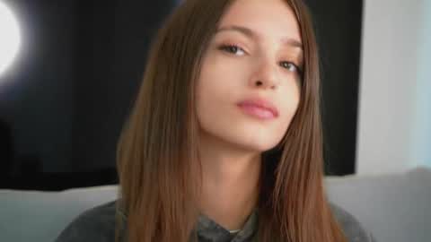 Eva 3 online show from September 2025 08:47:01 AM