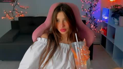 Sonya online show from June 2026 11:05:01 AM