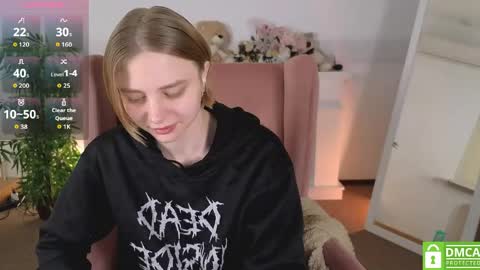 Snapshot of sookonstellita chatting on May 2026 12:19:01 AM Litta online show from May 2026 12:19:01 AM