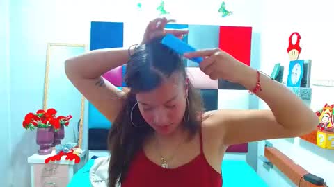 sophi4__ online show from December 2024 04:06:01 PM