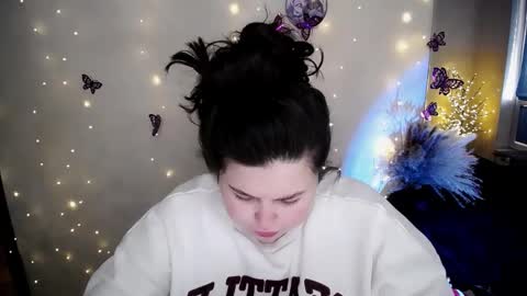 sophia__olsen online show from February 2026 07:03:02 AM