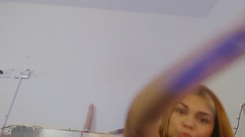 sophia__sweet1 online show from December 2024 01:32:02 PM