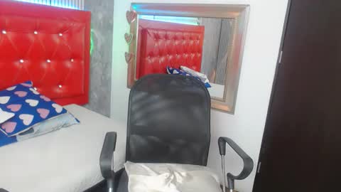 sophia__sweet1 online show from November 2025 12:58:01 AM