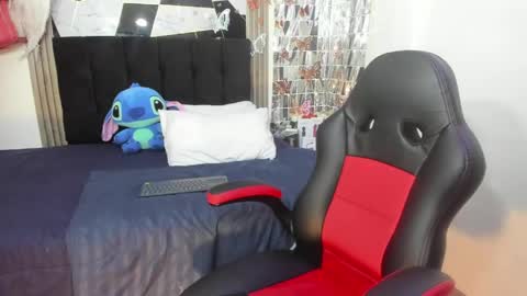 Sophia online show from April 2026 02:38:02 AM