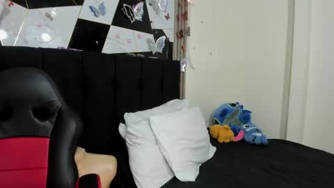 Snapshot of sophia_arevalo_ chatting on July 2026 03:11:02 AM Sophia online show from July 2026 03:11:02 AM
