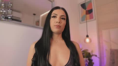 S O P H I A   online show from June 2026 11:34:01 AM