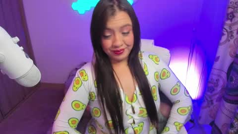 sophia_grants online show from January 2025 04:21:01 AM