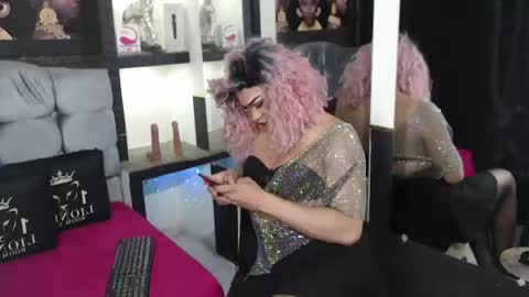 sophia_hott01 online show from December 2025 12:25:02 PM