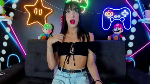 Sophi  online show from March 2025 02:57:02 AM