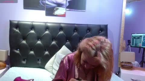     SOPHIA      online show from January 2025 02:09:01 AM