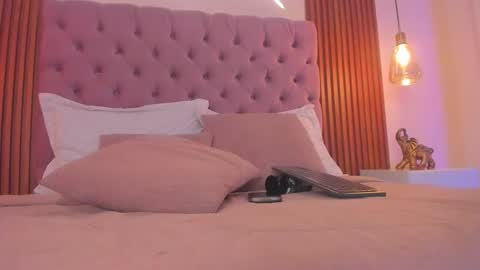 sophia_turneer online show from March 2026 04:15:01 PM