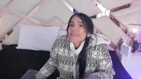 Snapshot of sophiaa_paris chatting on October 2025 03:14:01 AM Sophia Paris online show from October 2025 03:14:01 AM