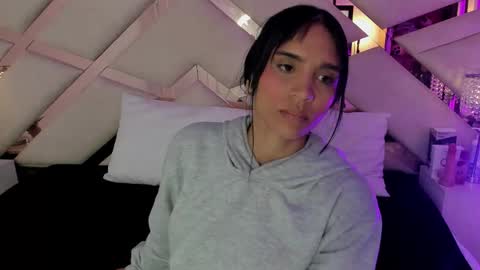 Snapshot of sophiaa_paris chatting on October 2025 03:47:02 AM Sophia Paris online show from October 2025 03:47:02 AM