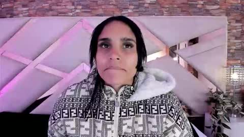 Snapshot of sophiaa_paris chatting on December 2025 03:36:02 AM Sophia Paris online show from December 2025 03:36:02 AM