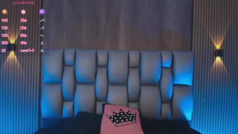 Snapshot of sophiaa_taylor_ chatting on July 2026 11:56:01 AM online show from July 2026 11:56:01 AM