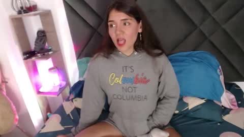 Snapshot of sophiagomez1 chatting on November 2025 02:50:01 AM Sofia online show from November 2025 02:50:01 AM