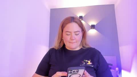 Snapshot of sophiarossee chatting on January 2025 12:31:01 PM Sofi online show from January 2025 12:31:01 PM